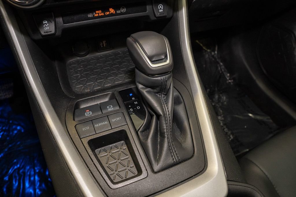 Certified 2023 Toyota RAV4 XLE Premium image 17