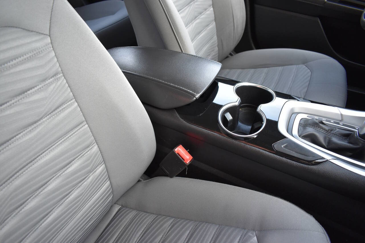 Used 2016 Ford Fusion S image 24