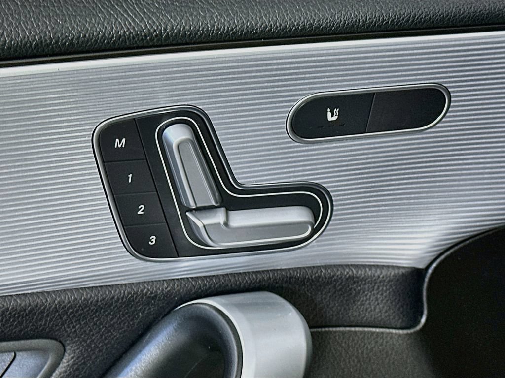 Used 2019 Mercedes-Benz A 220 w/ Premium Package image 22