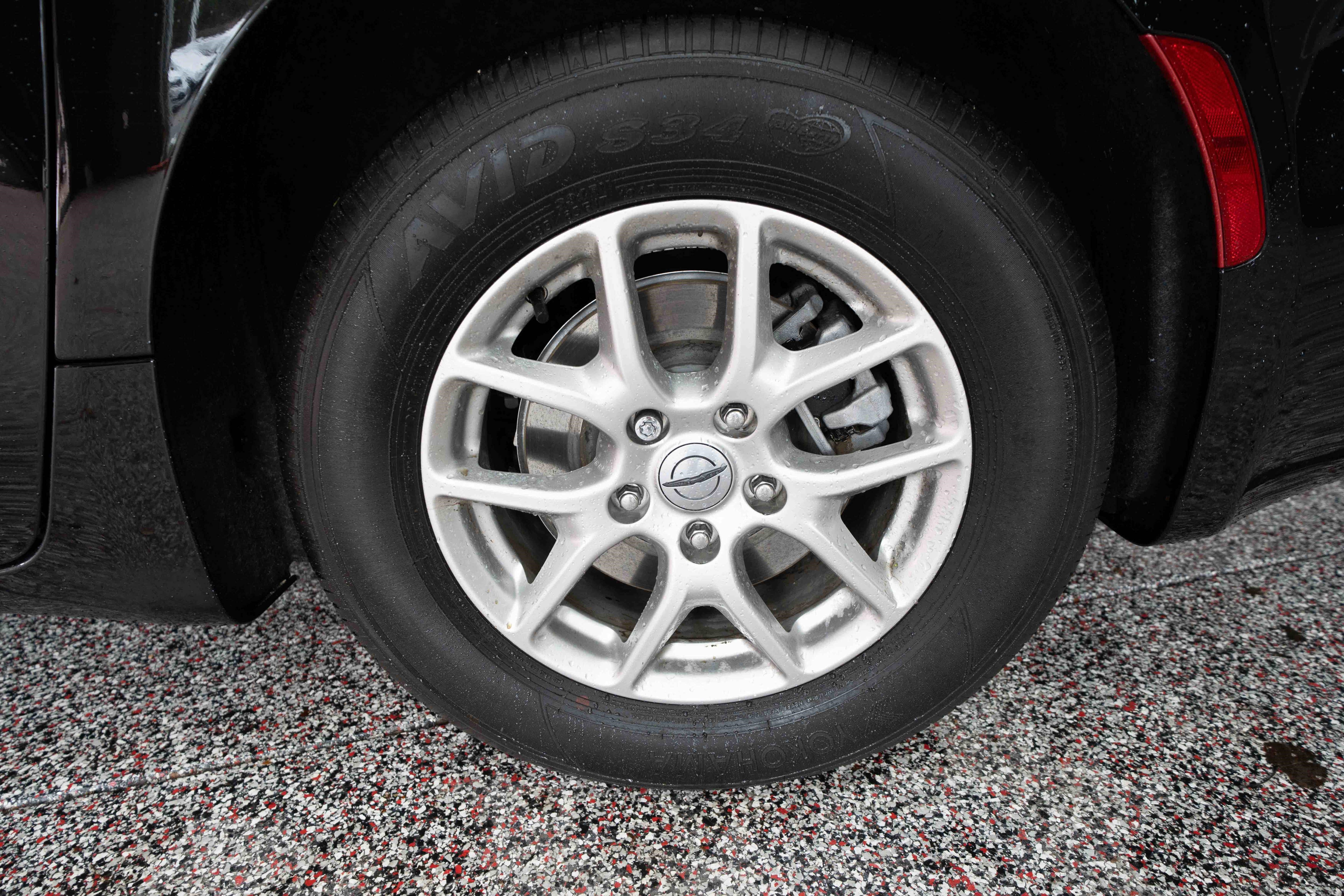 Used 2025 Chrysler Pacifica Select image 30