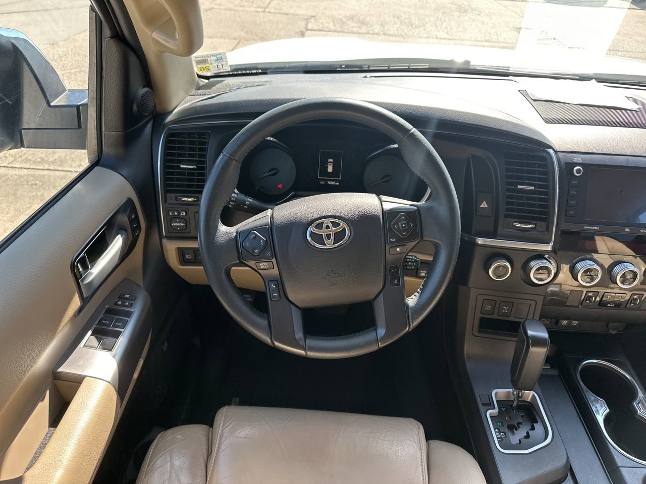 Used 2021 Toyota Sequoia Limited image 11