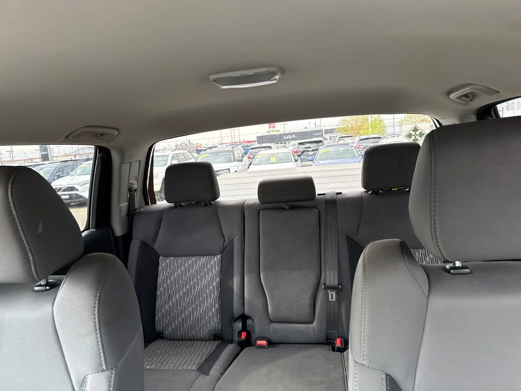 Used 2018 Toyota Tundra SR5 w/ TRD Off Road Package AWD/4WD image 15