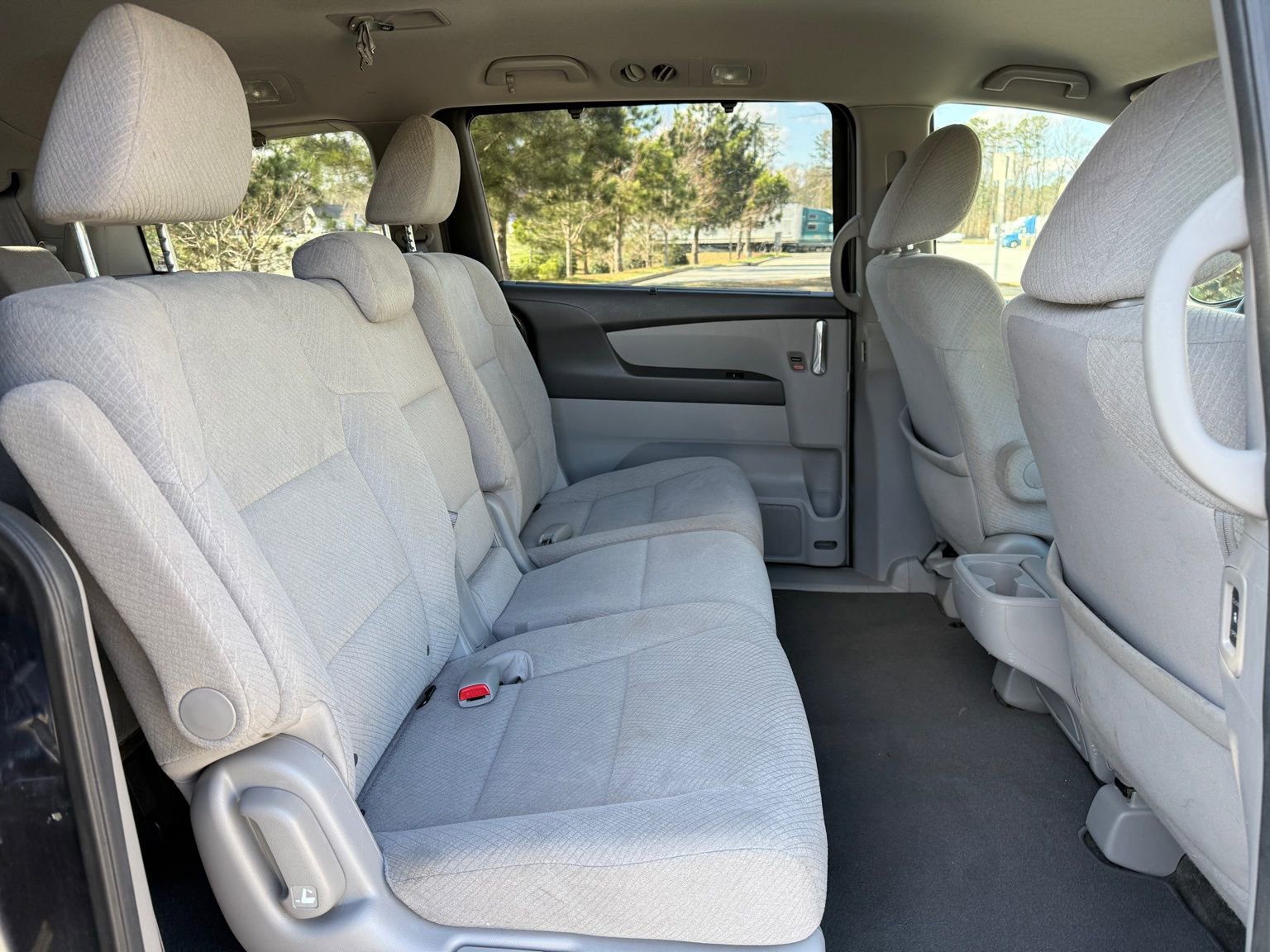 Used 2016 Honda Odyssey SE image 38