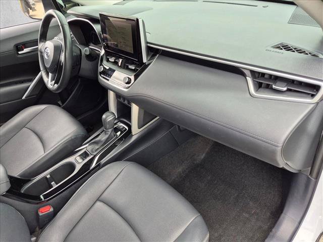 Used 2023 Toyota Corolla Cross XLE AWD/4WD image 20