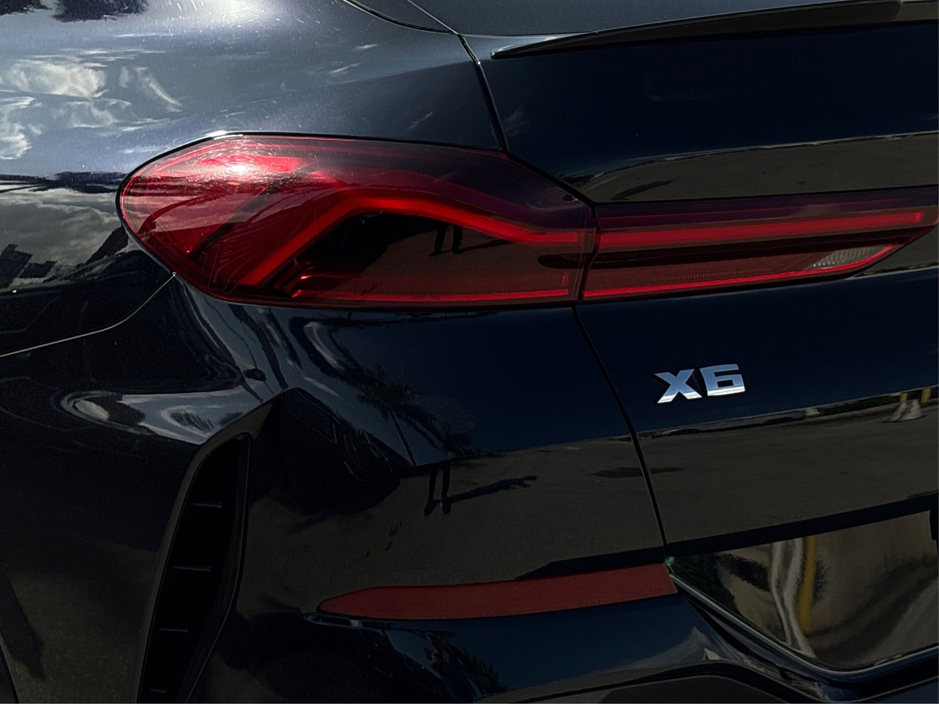 Used 2025 BMW X6 M60i image 15