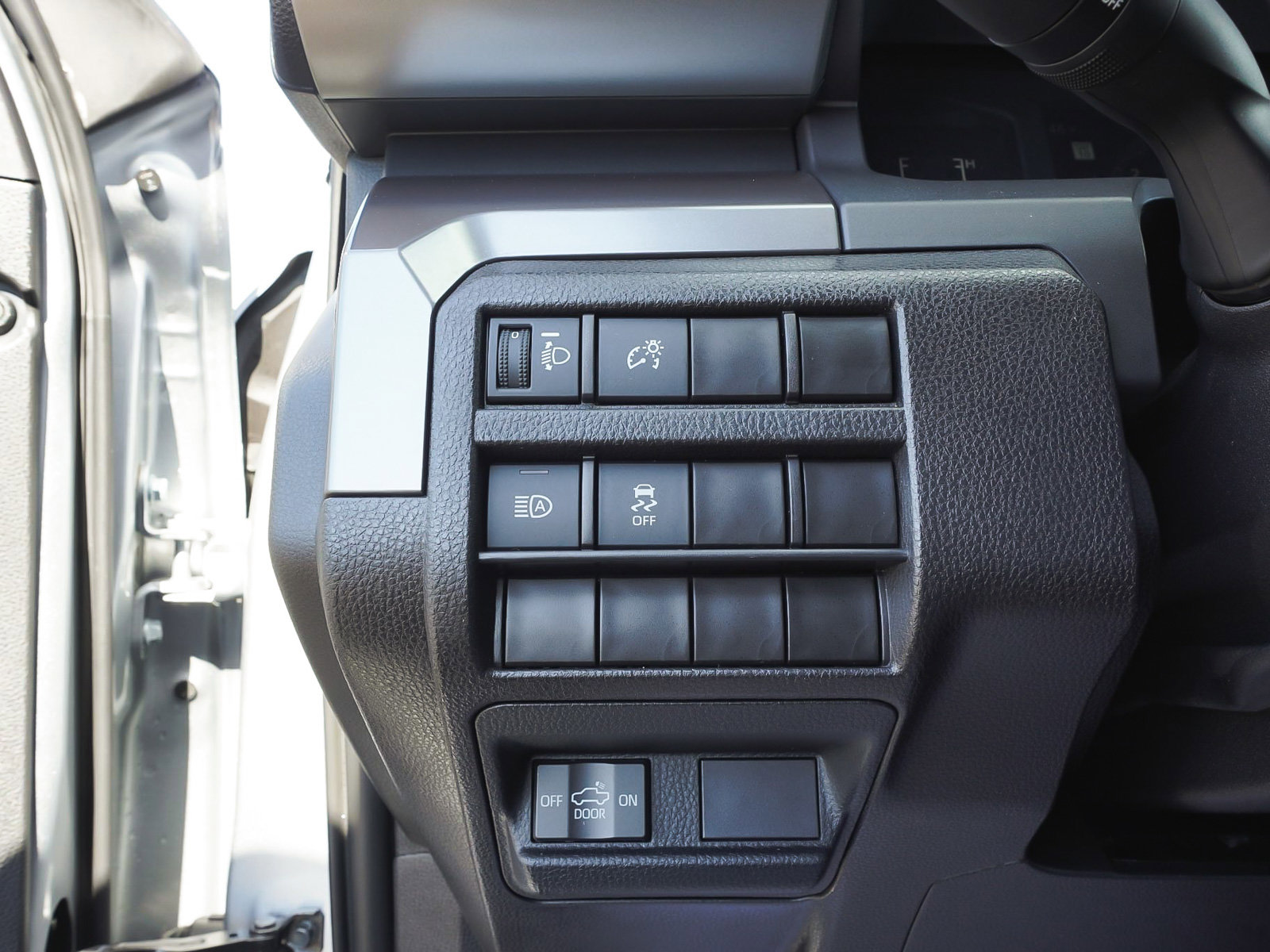 Used 2024 Toyota Tacoma SR5 image 16