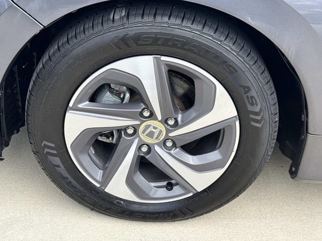 Used 2019 Honda Insight EX image 4