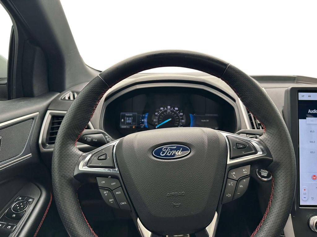 Certified 2023 Ford Edge ST-Line AWD/4WD image 18