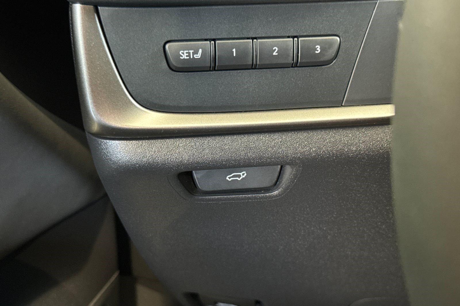 Certified 2026 Lexus RZ 450e AWD w/ Technology Package image 36