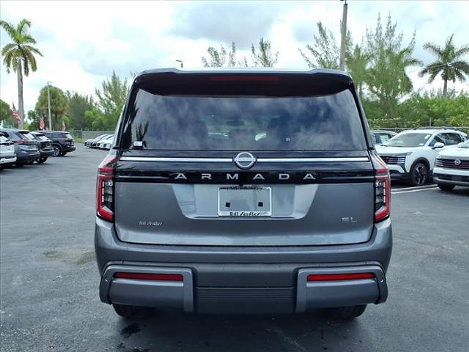 New 2026 Nissan Armada SL w/ Captain's Chari Seat Package image 5
