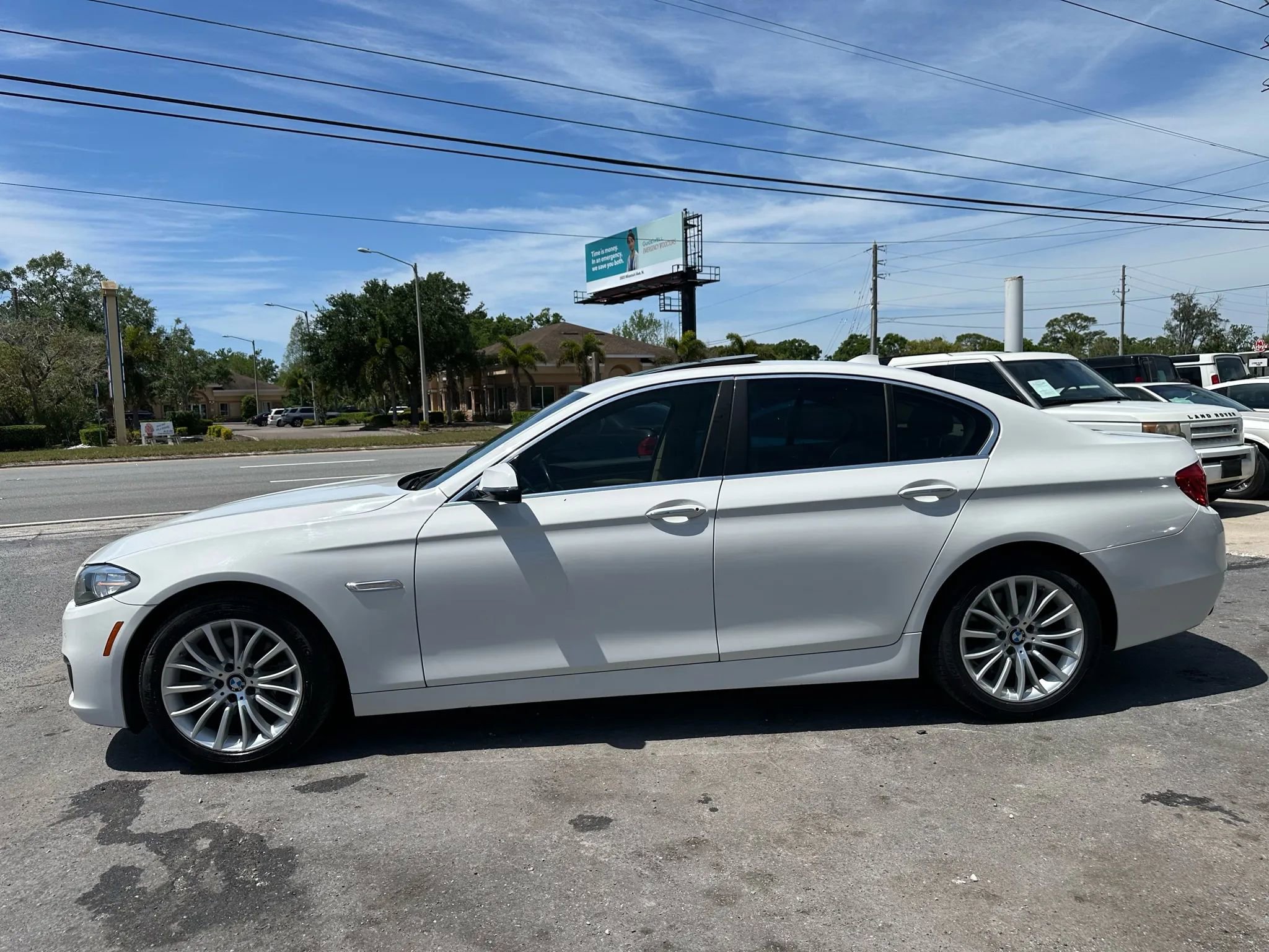 Used 2014 BMW 528i xDrive Sedan AWD/4WD image 5