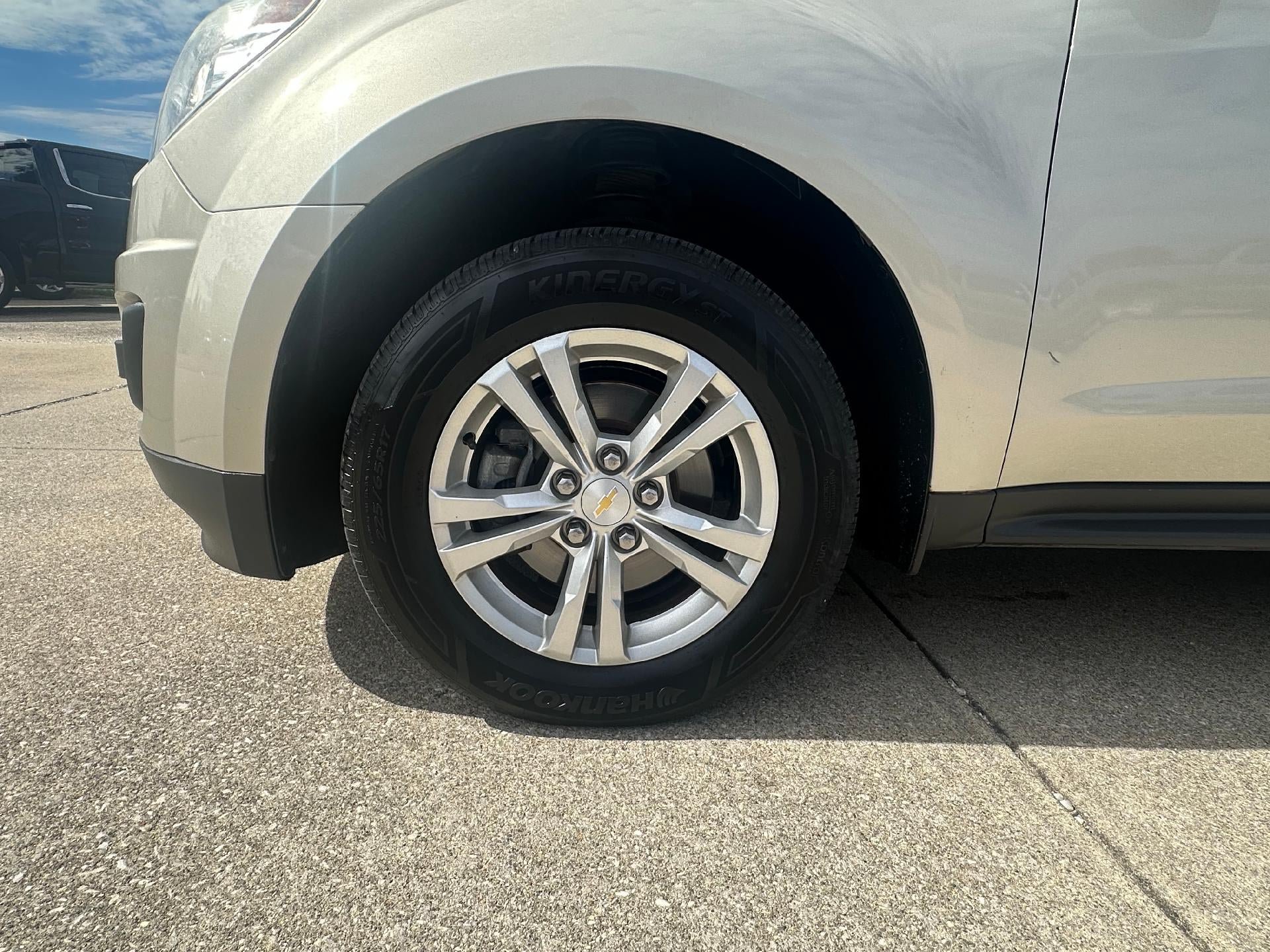 Used 2015 Chevrolet Equinox LT AWD/4WD image 10