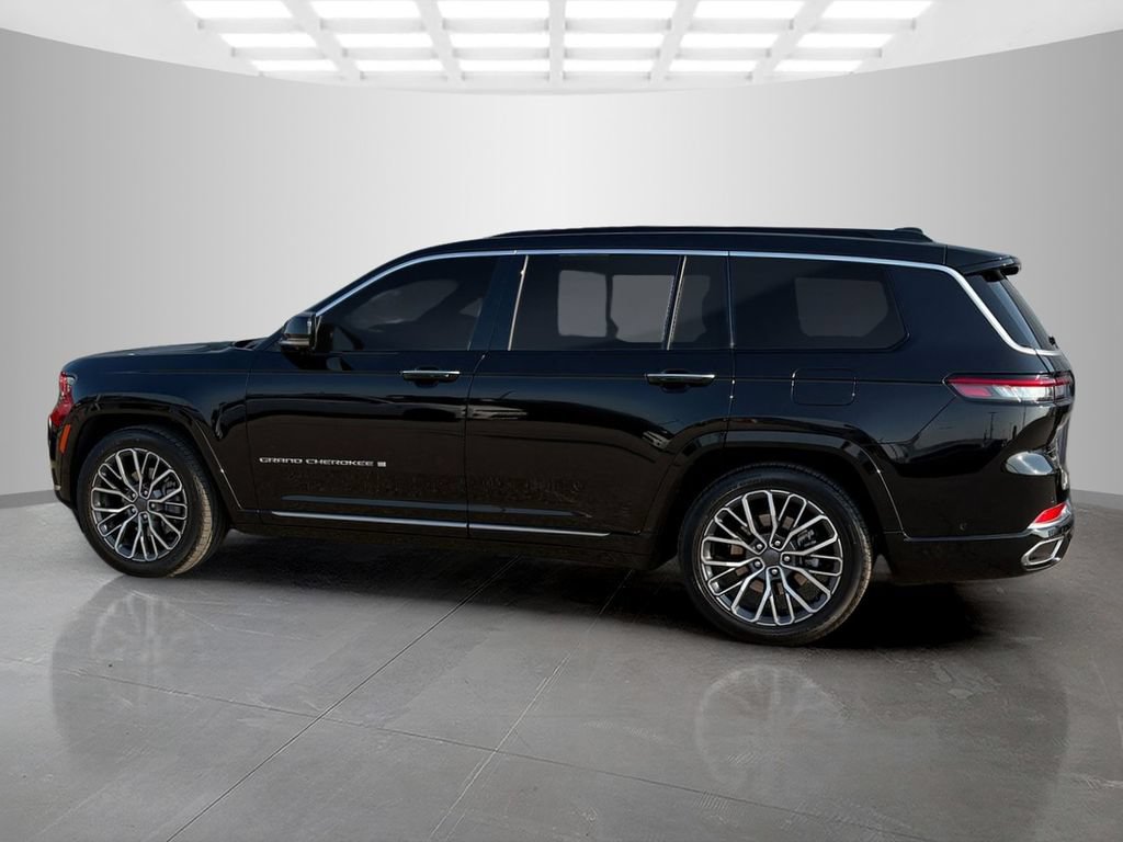 Used 2025 Jeep Grand Cherokee L Summit AWD/4WD image 6