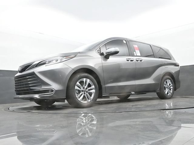New 2026 Toyota Sienna Limited FWD image 27