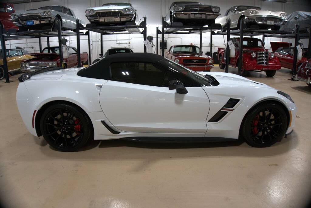 Used 2019 Chevrolet Corvette Grand Sport RWD image 6