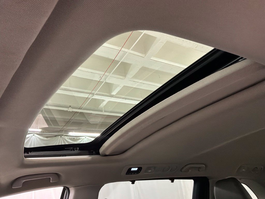 Used 2015 Honda Odyssey EX-L image 19
