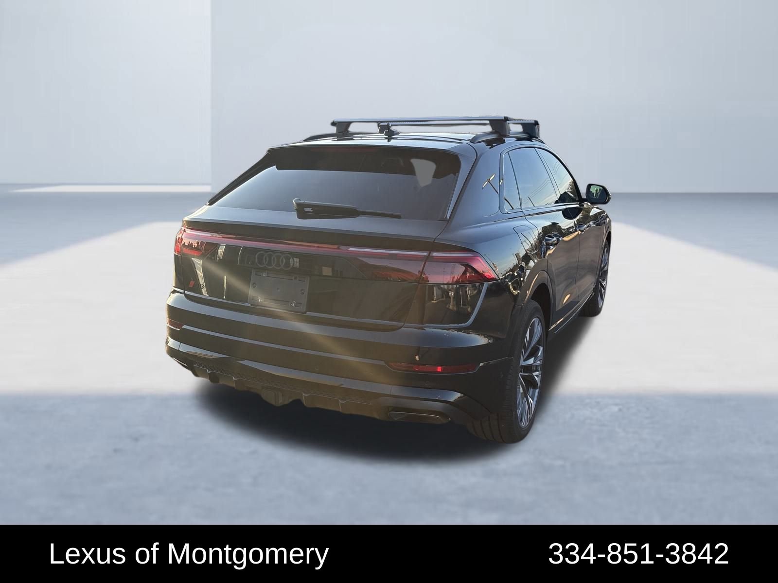 Used 2024 Audi Q8 Prestige image 5