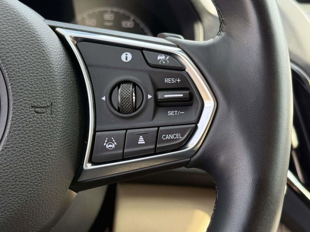 Certified 2024 Acura RDX SH-AWD w/ Advance Package image 28