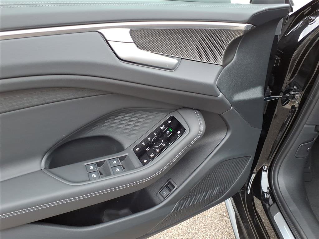 New 2026 Audi A6 Premium Plus image 13