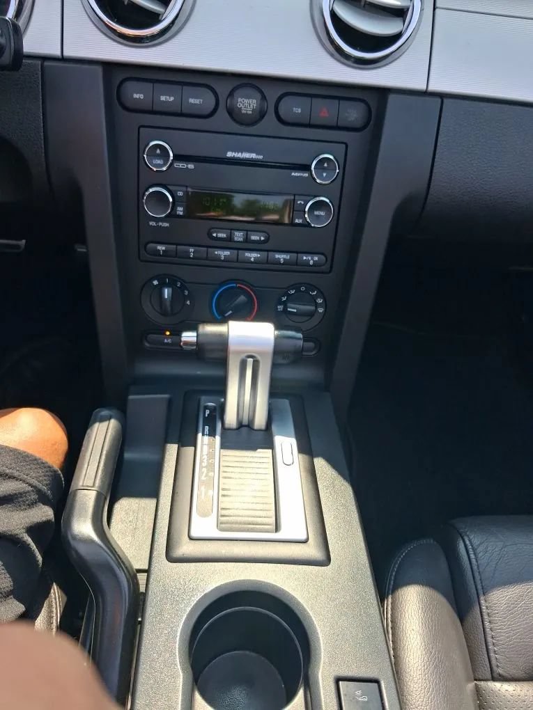 Used 2008 Ford Mustang GT RWD image 28