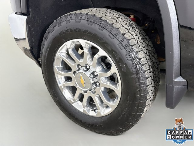 Used 2025 Chevrolet Silverado 2500 LTZ w/ LTZ Premium Package AWD/4WD image 34