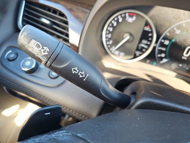 Used 2018 Buick LaCrosse Preferred image 41