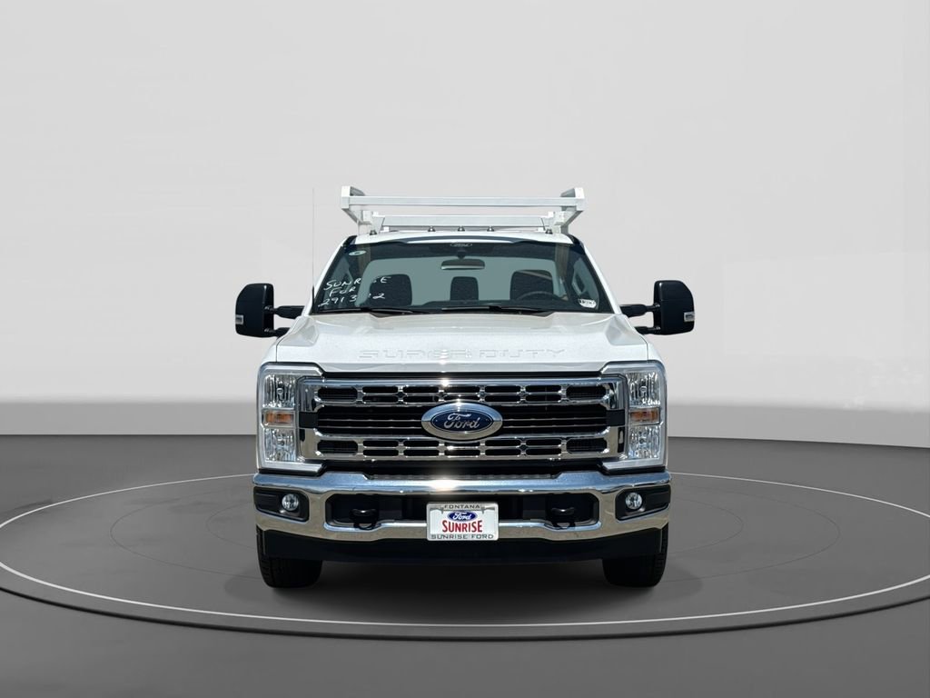 New 2025 Ford F350 XL w/ XL Chrome Package RWD image 3