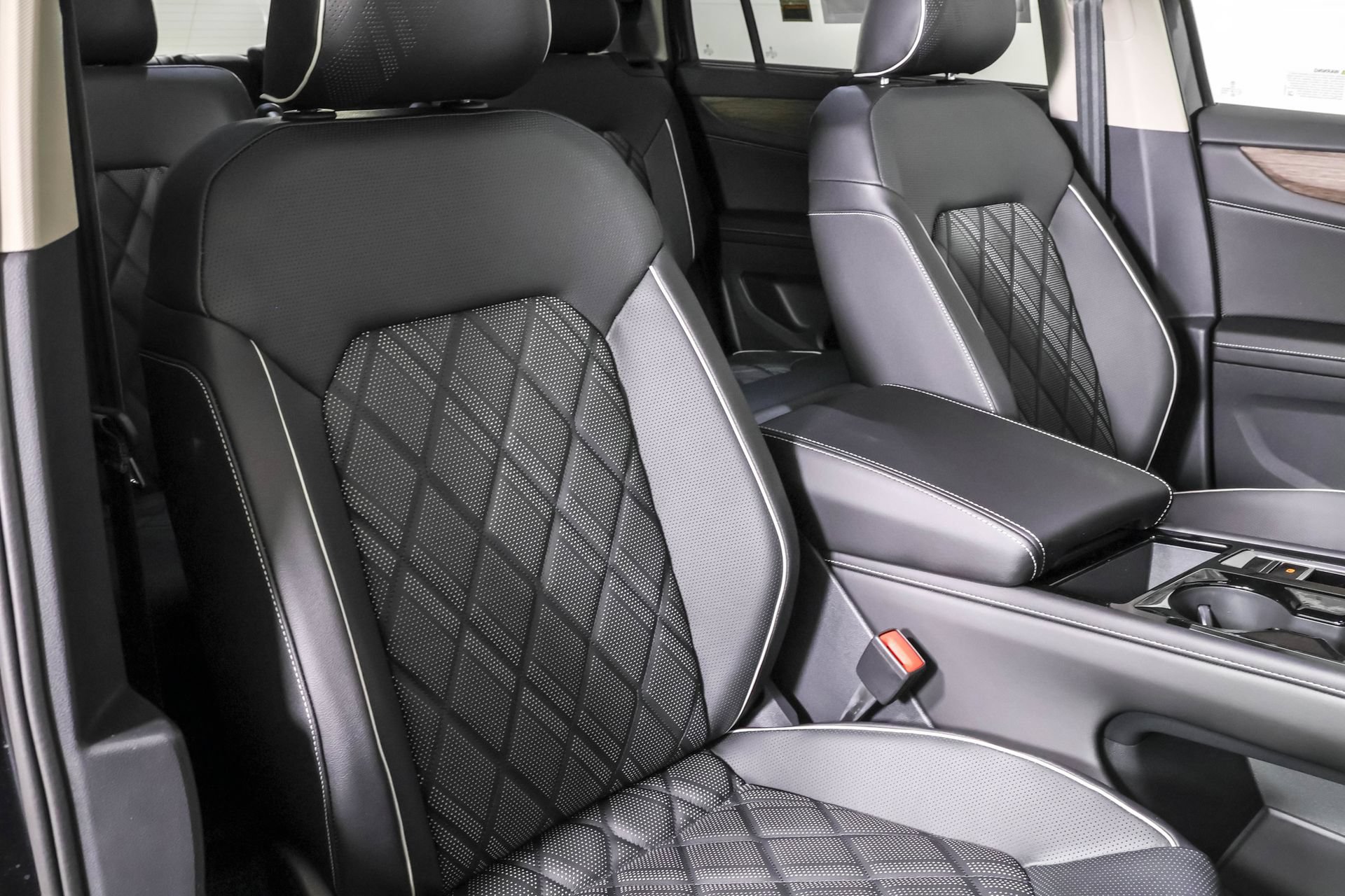 New 2026 Volkswagen Atlas SEL Premium R-Line AWD/4WD image 47