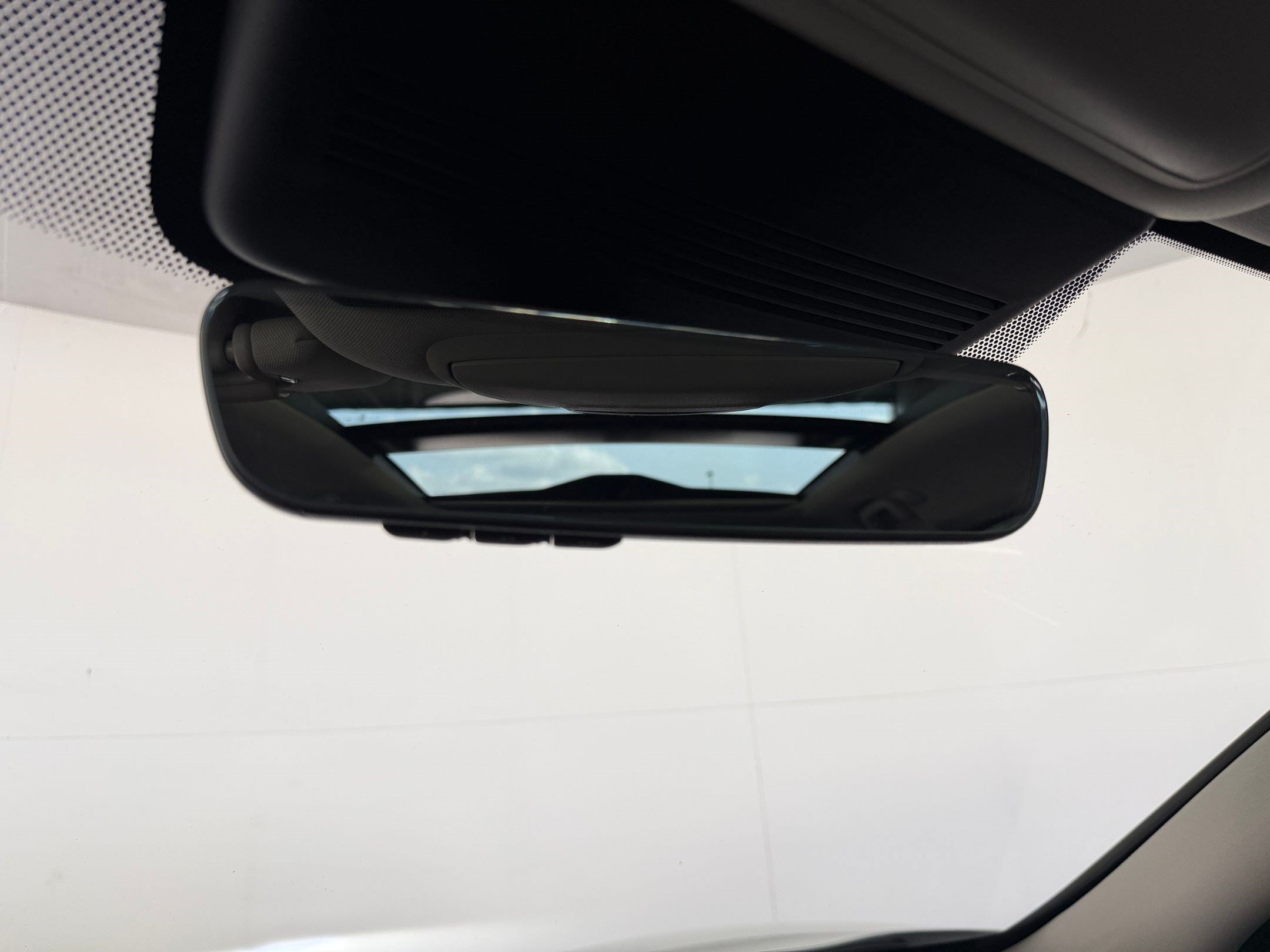 Used 2023 INFINITI QX50 Luxe FWD image 27