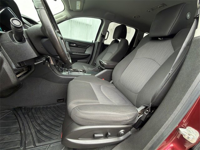 Used 2016 Chevrolet Traverse LT w/ Style and Technology Package image 23