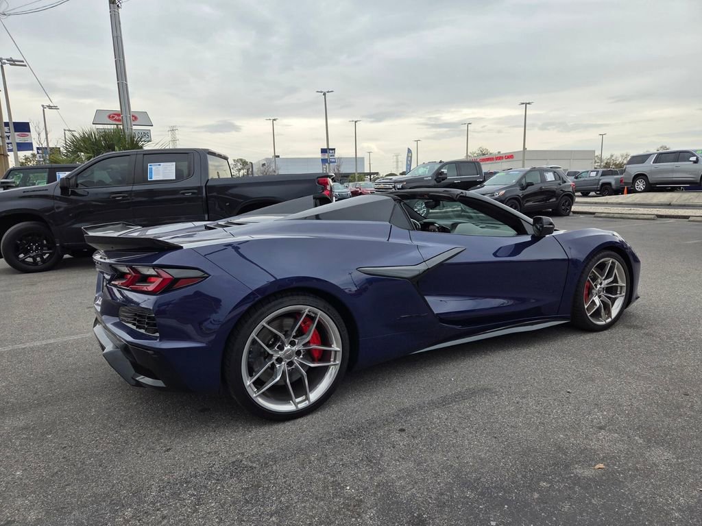 Used 2025 Chevrolet Corvette Z06 image 11
