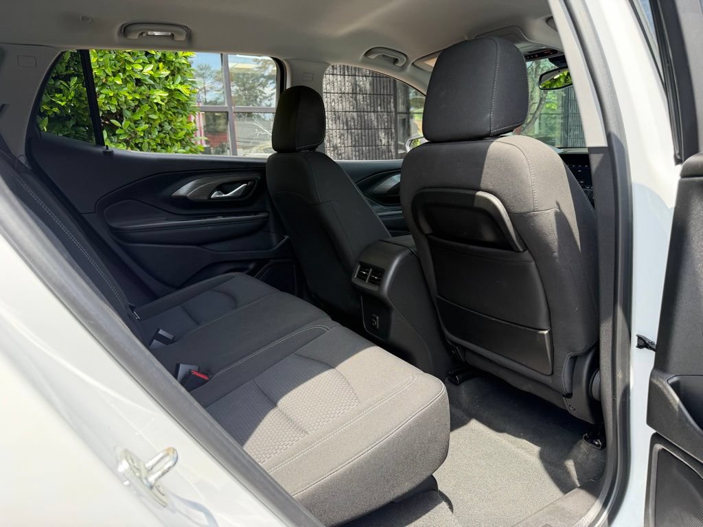 Used 2023 GMC Terrain SLE w/ Driver Convenience Package AWD/4WD image 34