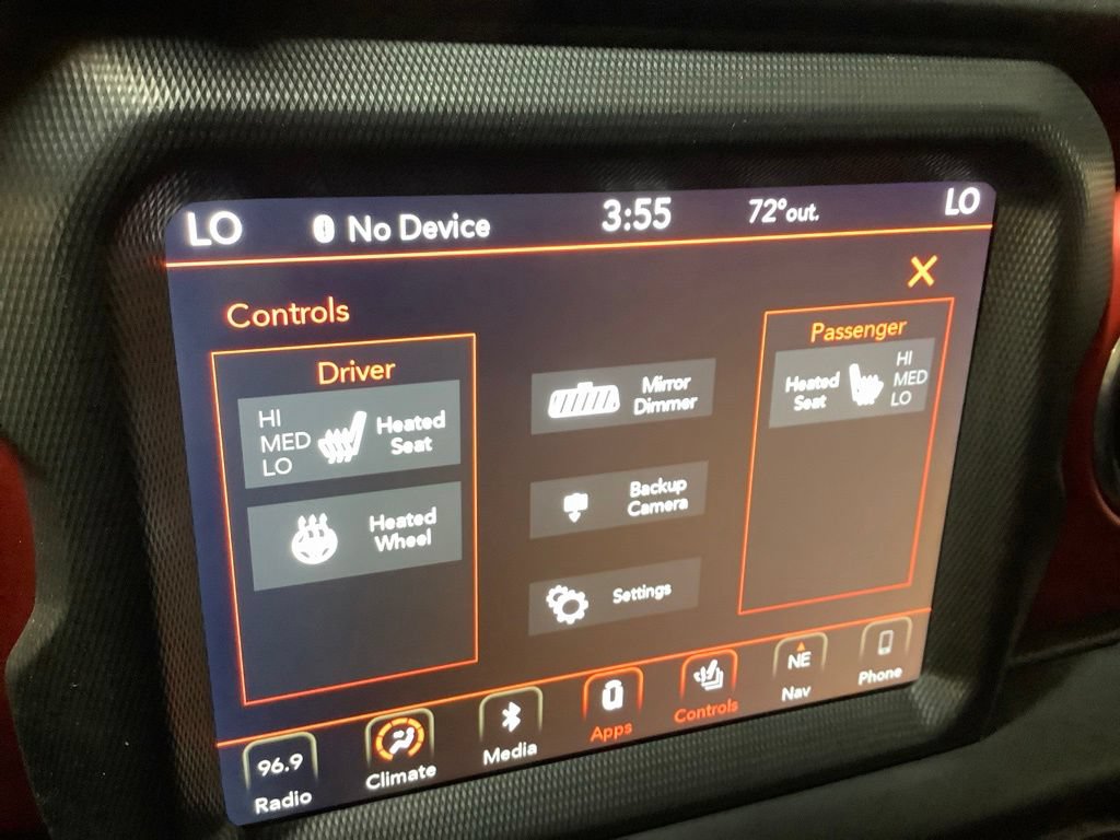 Used 2019 Jeep Wrangler Unlimited Rubicon w/ Uconnect 4C Nav & Sound Group AWD/4WD image 39