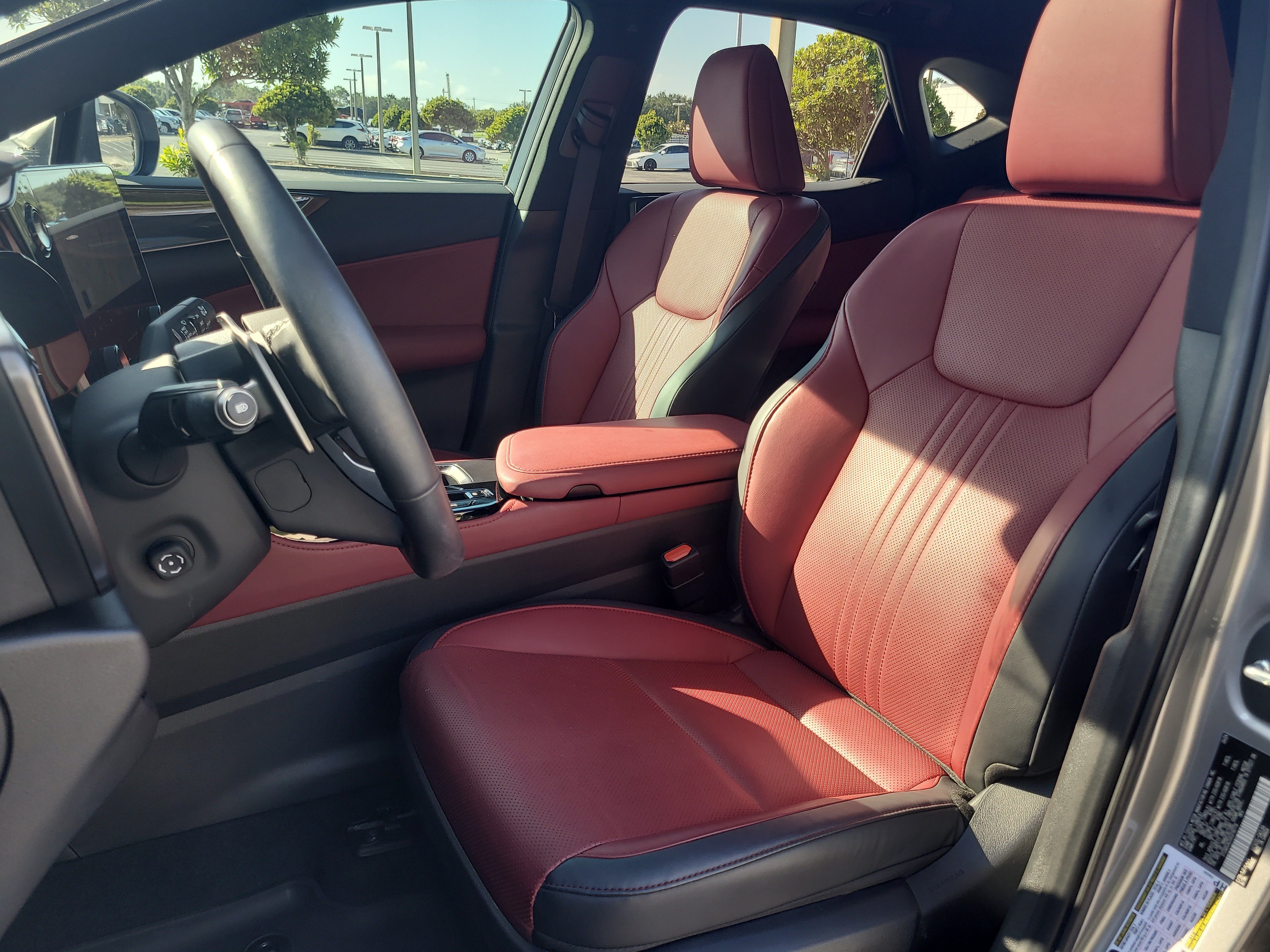 Used 2025 Lexus NX 250 FWD w/ Accessory Package (2T) image 21