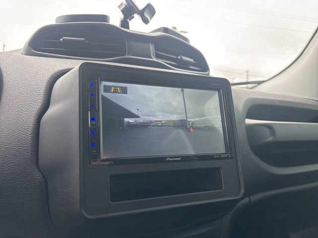 Used 2017 Jeep Renegade Sport w/ Power & Air Group image 32