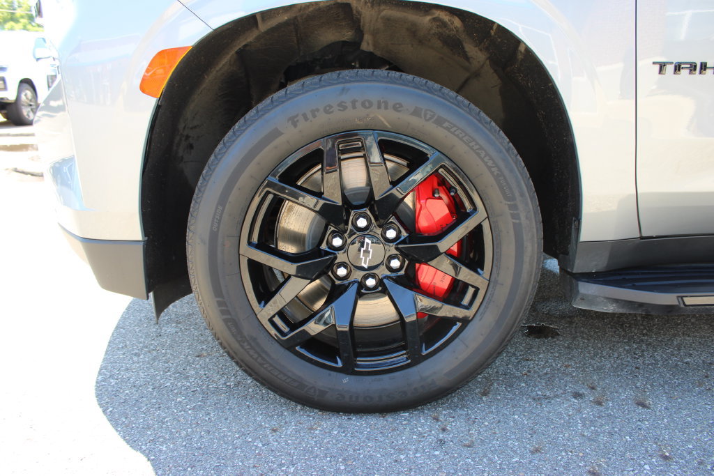 Certified 2023 Chevrolet Tahoe RST w/ RST Performance Edition AWD/4WD image 30