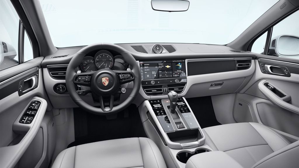 Certified 2024 Porsche Macan Turbo AWD/4WD image 4