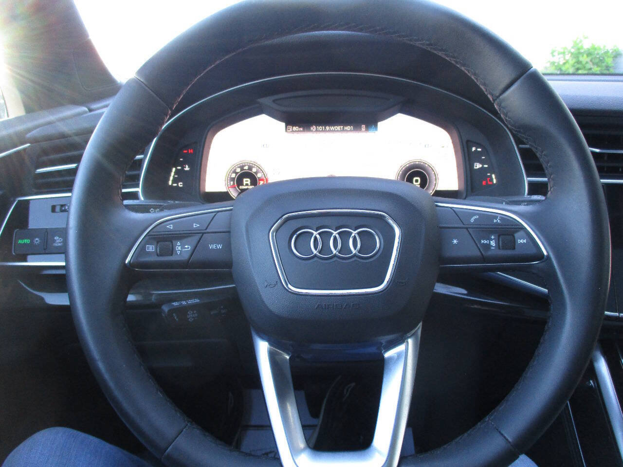 Used 2021 Audi Q7 3.0T Premium Plus w/ Executive Package AWD/4WD image 35