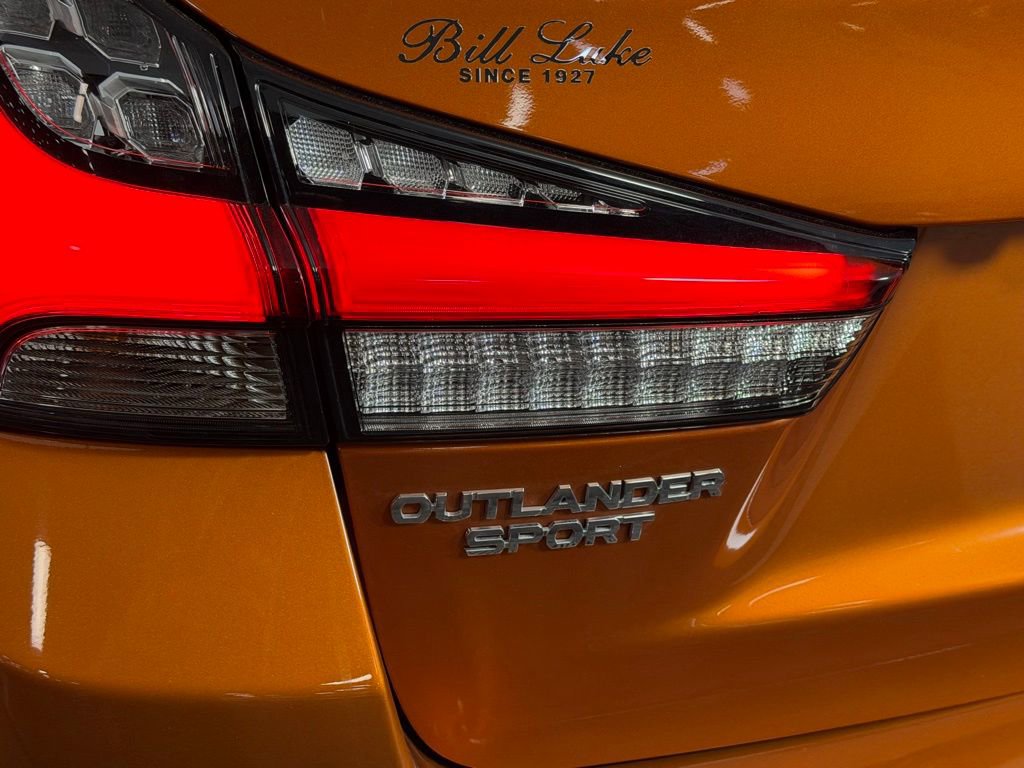 Used 2025 Mitsubishi Outlander Sport LE image 13