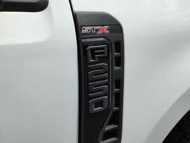 Used 2024 Ford F250 XL w/ STX Appearance Package AWD/4WD image 15