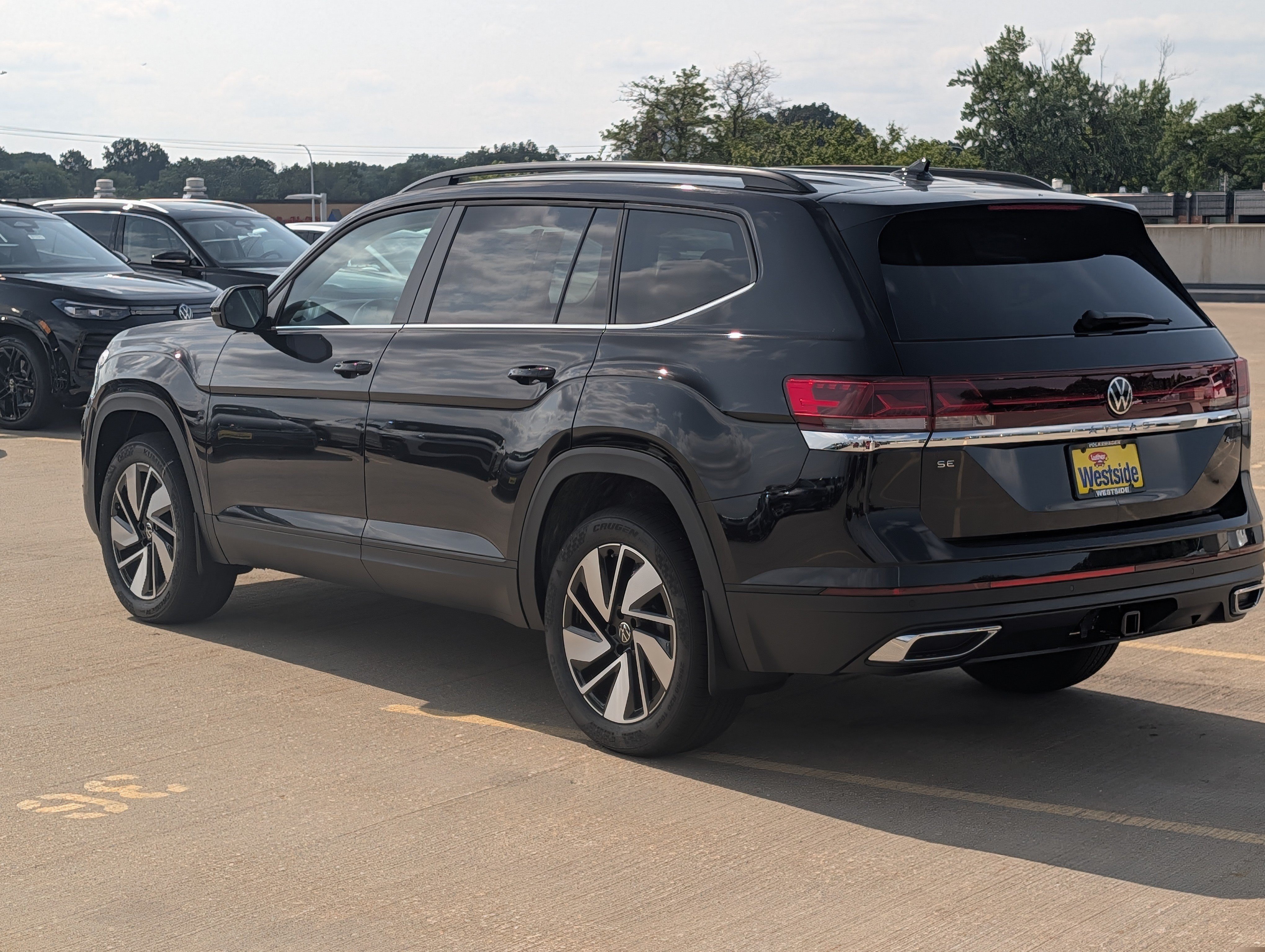 New 2026 Volkswagen Atlas SE AWD/4WD image 5