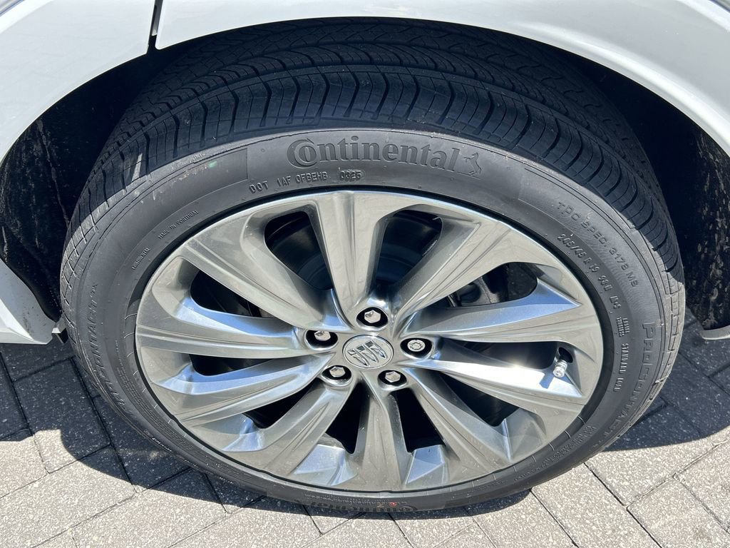 New 2025 Buick Envista Avenir image 32