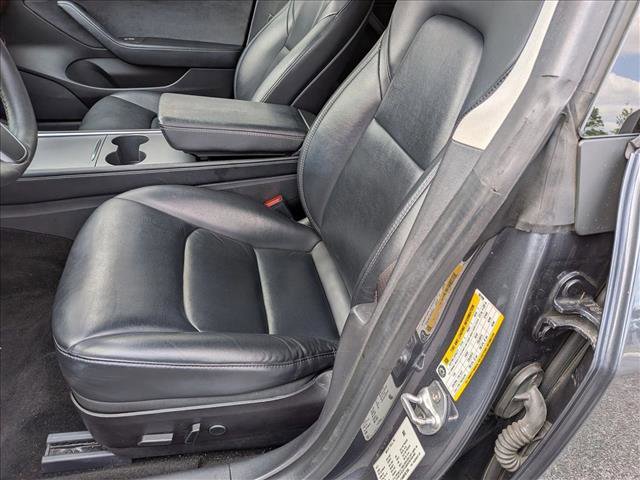 Used 2021 Tesla Model 3 Standard Range Plus RWD image 16