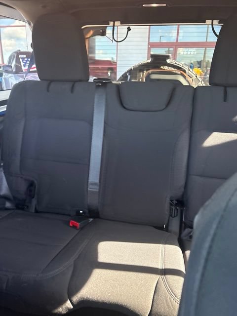 Used 2022 Jeep Wrangler Unlimited Sport AWD/4WD image 4