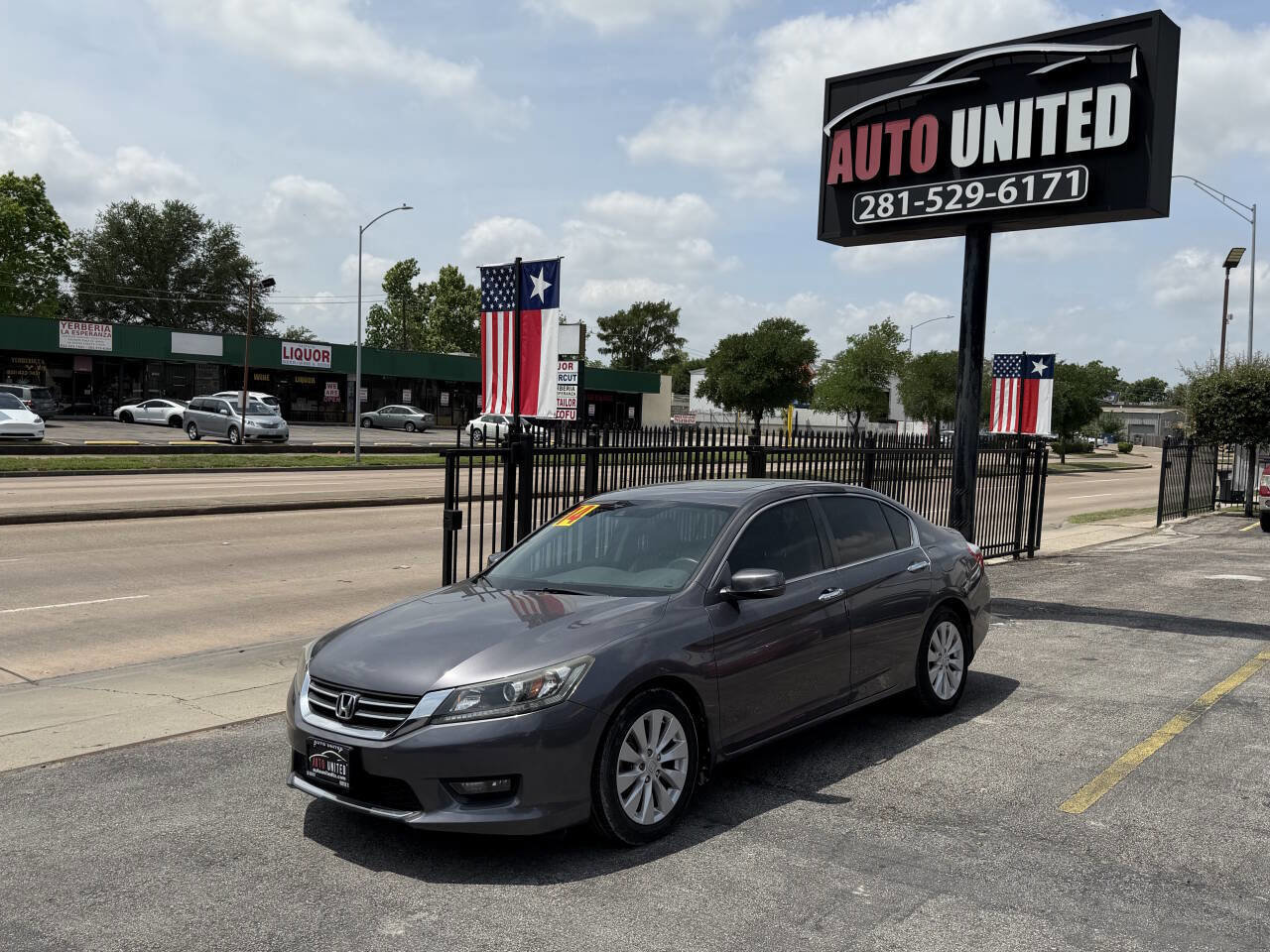 Used 2014 Honda Accord EX-L image 1