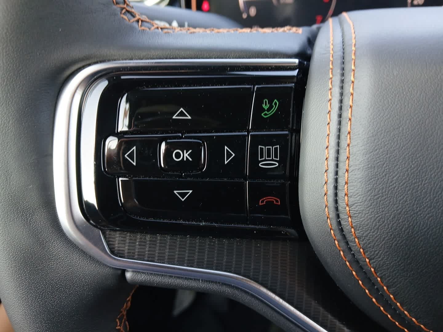 New 2026 Jeep Grand Wagoneer Summit AWD/4WD image 28