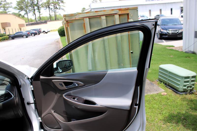 Used 2020 Chevrolet Malibu LT image 22