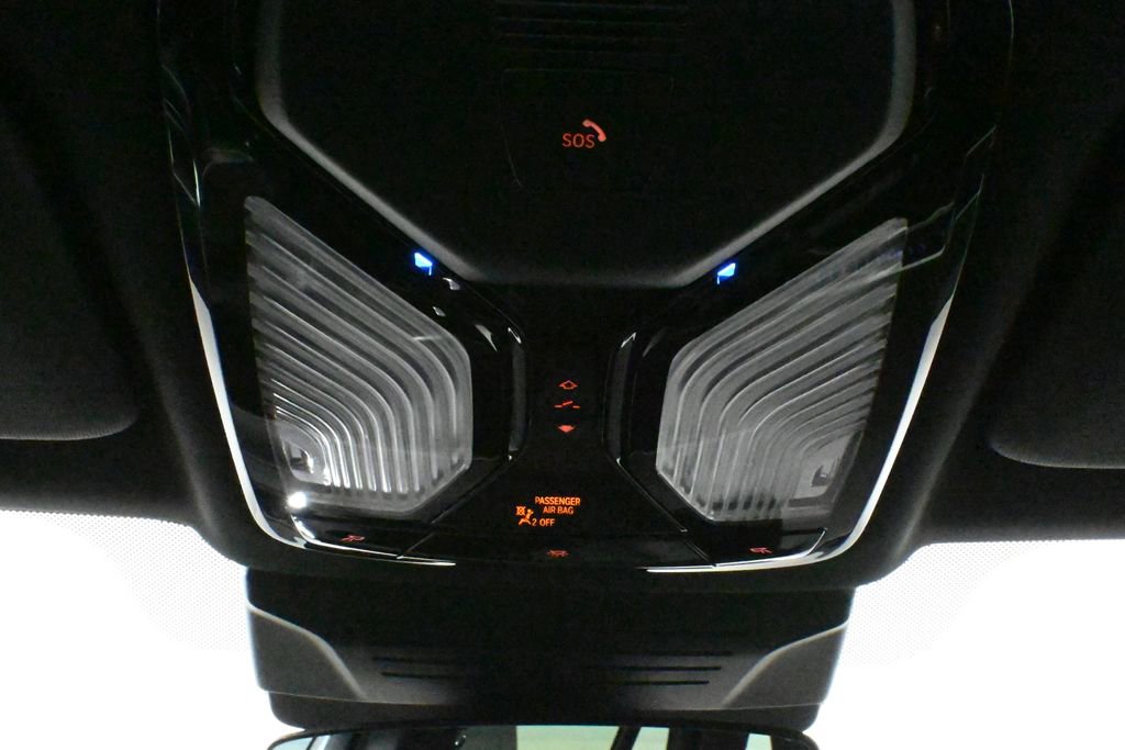 Used 2026 BMW X5 xDrive40i w/ M Sport Package image 21