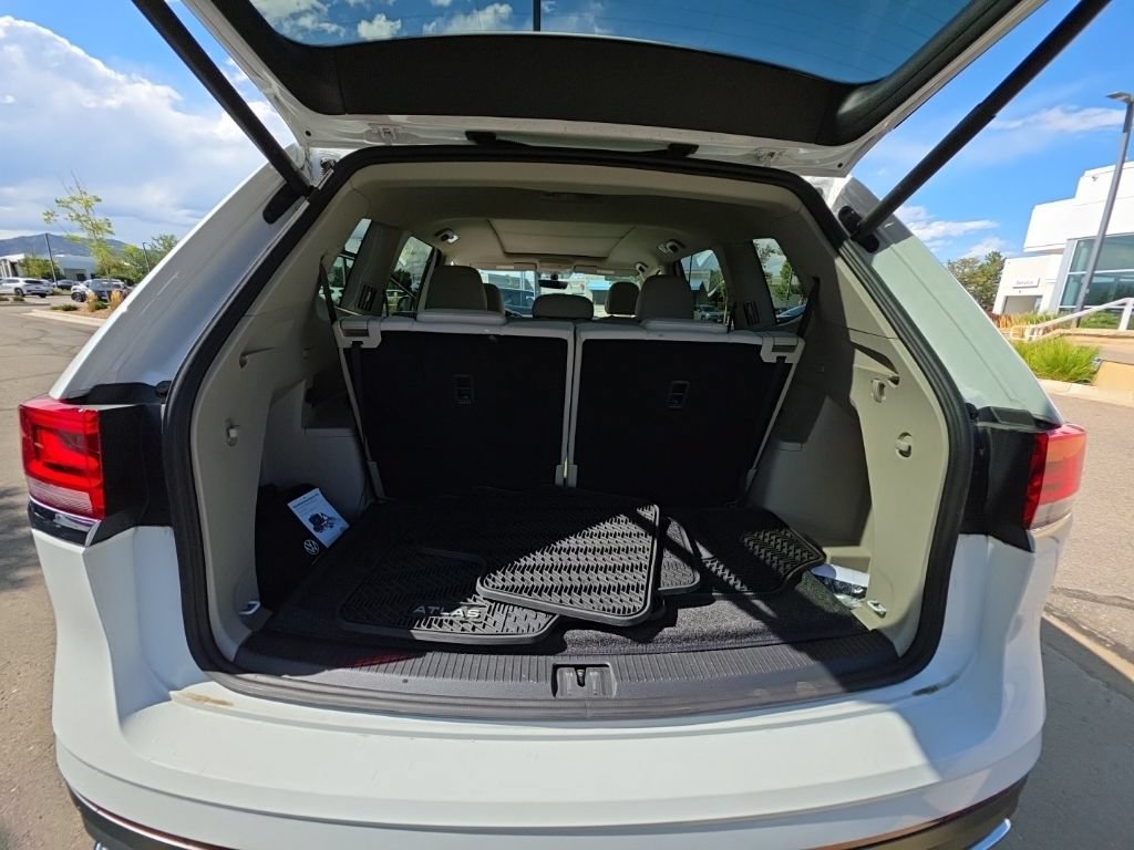 Used 2023 Volkswagen Atlas SE w/ Panoramic Sunroof Package AWD/4WD image 27