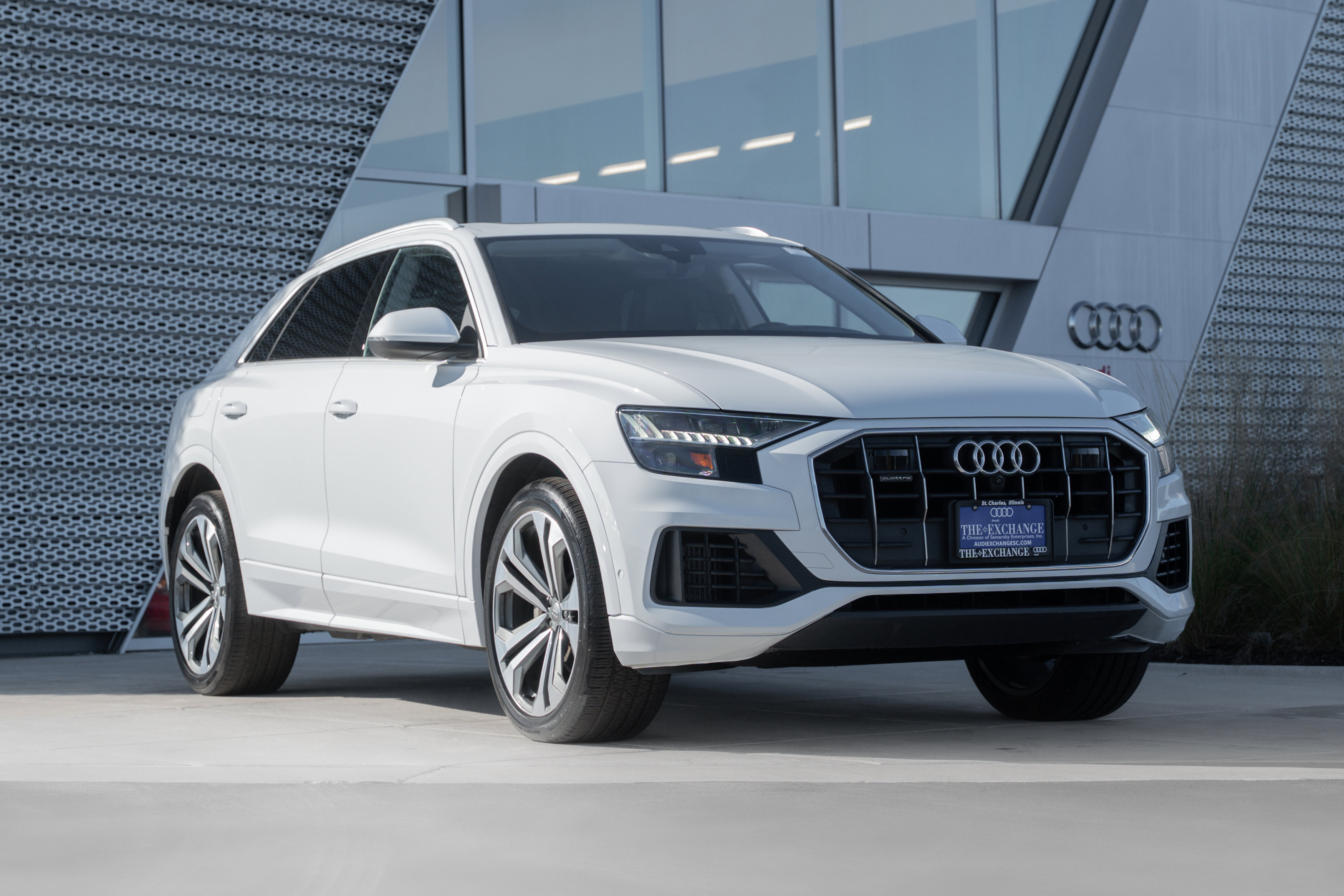 Used 2019 Audi Q8 Prestige w/ Cold Weather Package